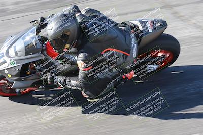 media/Jan-16-2026-CVMA Friday Practice (Fri) [[6f2bf47531]]/5-Racer 4-Trackday1/Session 2 (Bowl)/